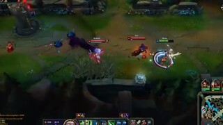 Những pha ảo diệu chả Riven
