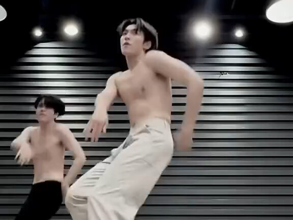 ไม่ใช่...ทำไมลีโนอึนยังไม่มาอีก? #bossnoeul