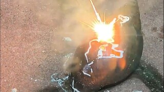 蜗牛：人类都敢用激光来灭我了，恶魔啊！