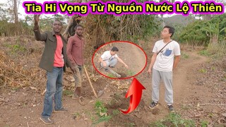 Bất ngờ phát hiện nguồn nước lộ thiên||Ngày thứ 3 đào giếng||2Q Vlogs Cuộc Sống Châu Phi