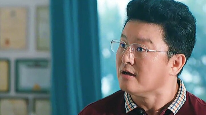 "You've completely disgraced Zhenhua's reputation."