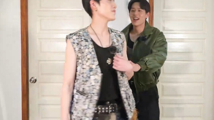 【中字】BKPP - 屈服（Surrender)｜当明明有2间卫生间时