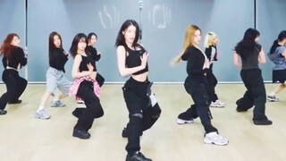 【Kep1er】เพลงใหม่จากอัลบั้มญี่ปุ่น Straight Line ห้องซ้อมเต้น!