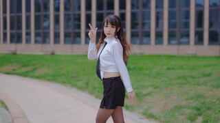 Who wouldn't be confused after seeing this❤️ Handsome and seductive big sister, come and see if you 