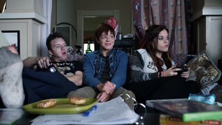 ฉากดังจากซีรี่ย์อเมริกันเรื่อง Shameless: เอียนใช้เวลานานในการไปห้องน้ำทุกครั้งที่ไปบ้านของมิกกี้ ทำ