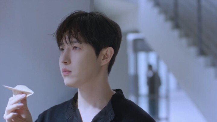 Teaser MV “I’ll Be There” của Kim Jae-hwan chính thức được công bố!