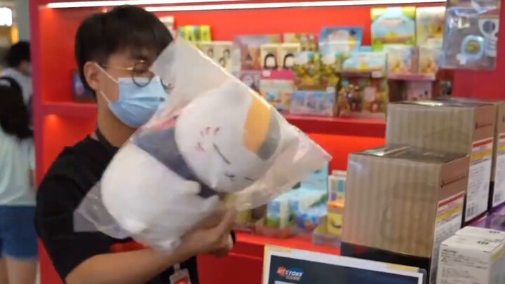 [Oubao] Ông già mặc đồ phụ nữ đến rồi! Cô mèo Ichiban dễ thương quá!