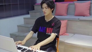 【ปี้เหวินจุน】กิจวัตรประจำวันของปี้เหวินจุนในห้องฝึกซ้อม