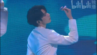 百变男高 小刘身材馋死谁了｜「dance with a stranger 」「花田错」