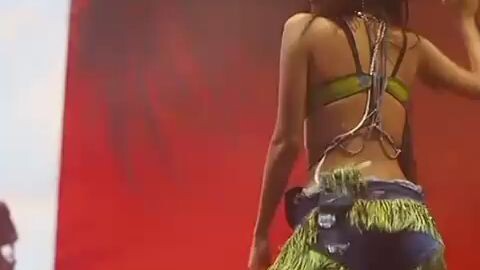 feel the music vibez