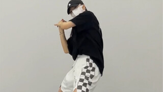 My waist is almost broken after the glitch mode accident!