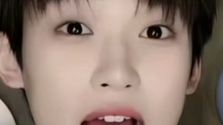 Hilarious—Ziyu’s public persona: a trendy guy from the Yangtze River Delta; in private: an adorable,