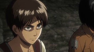 Eren berubah menjadi Attack on Titan untuk pertama kalinya