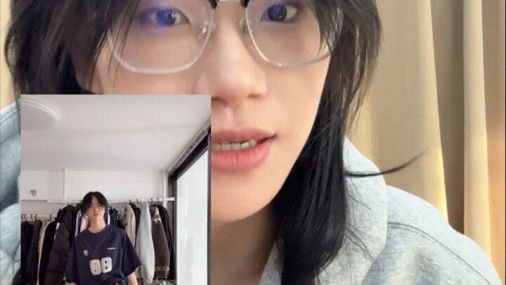 Đôi tất trong video trước thực sự là Đậu Bao bắt tôi mang đó.