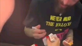 后来他找遍整个英格兰，再没找到那颗能压得住心事的红利群