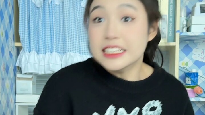 Masuklah dan bagikan gosip seru yang Anda dengar di sekolah!