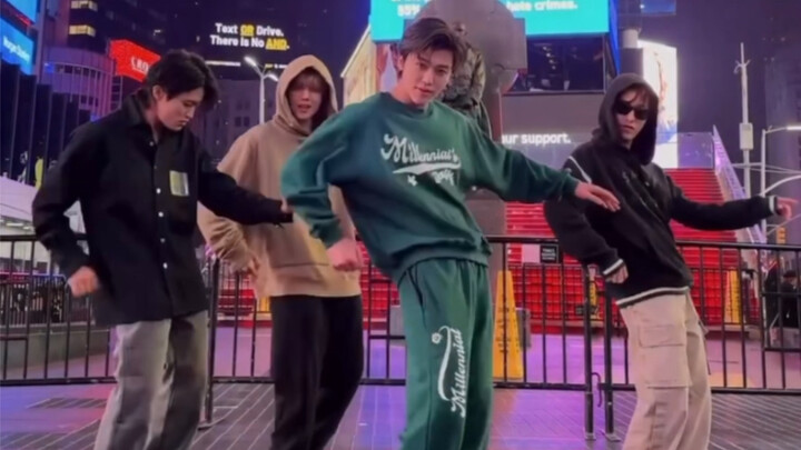 [230406] Lee Mark & Park Ji-sung & Roh Jae-min & Huang Renjun #GoatedChallenge