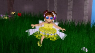 BUYING MY FAVORITE SKIRT In Royale High