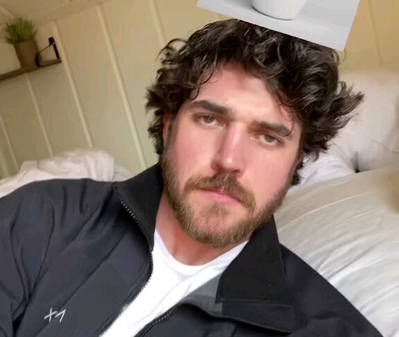 Don't take filters like this too seriously 😂😂