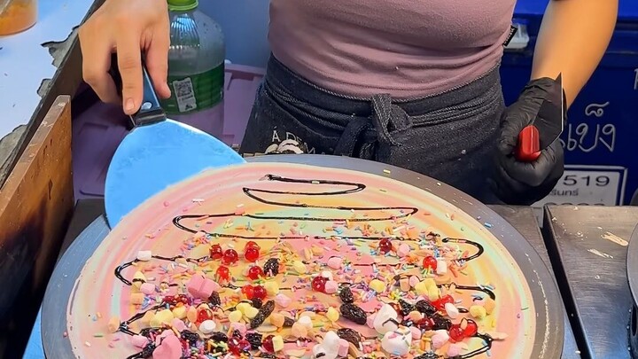 This cake makes a good-looking bird food