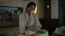 E09.BABYSITTER GIN