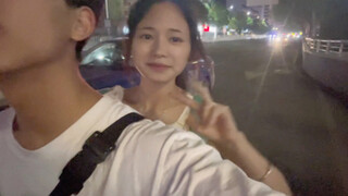 终于让女朋友坐上副驾驶了