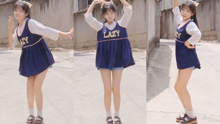 Đường làng hoa đào cười (*^▽^*)