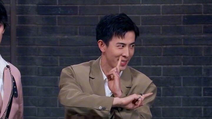 กลุ่มศิลปินชายแนวตลกแบบเฉพาะกาลของวงการบันเทิงจีน ทุกคำพูดไม่ได้เอ่ยถึงวงการบันเทิงจีน แต่กลับประณาม