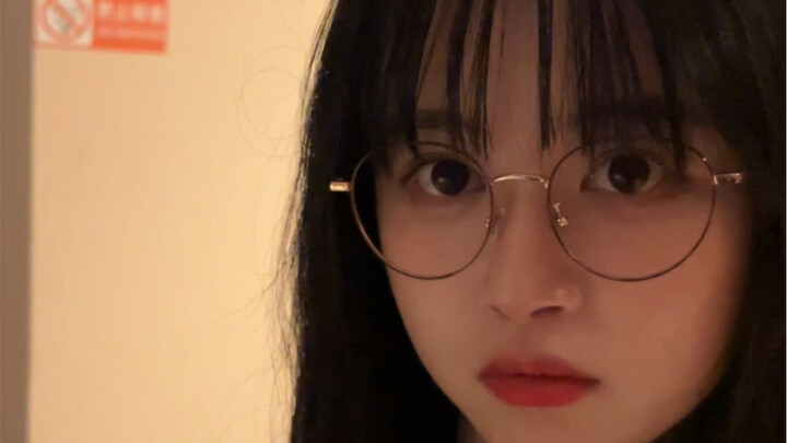 Dua jenis orang tidur dalam satu selimut