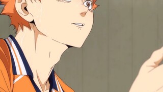 เขาหยิบลูกบอลขึ้นมาทีละลูก! -