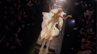 Peri kecil Xianxian sedang menari (sungguh ajaib)