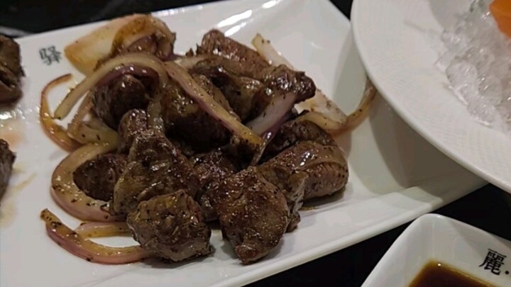 All-you-can-eat teppanyaki ala Jepang seharga 230 yuan, santap daging panggang porsi besar sampai ta