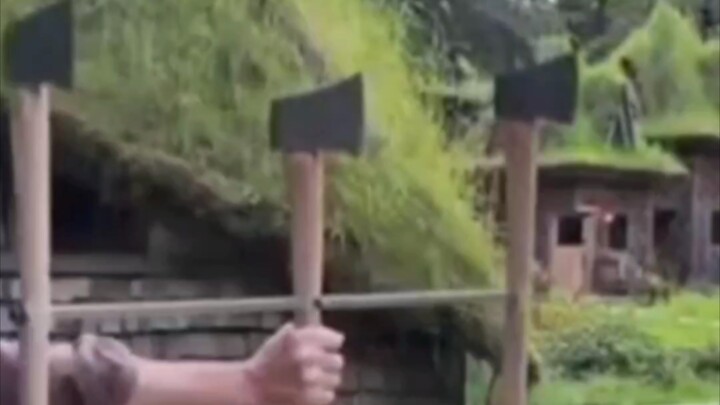 Một vài chiếc rìu kỳ diệu