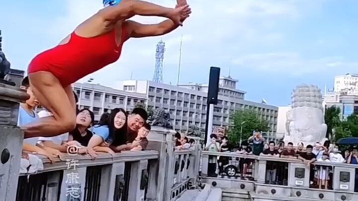 Lion Grove Bridge Water Ballet Most Popular Information Sharing Tianjin Diving Diving