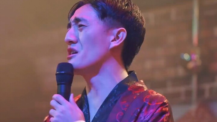 Vợ yêu không được khoe ra, nếu không hối hận cũng không kịp.
