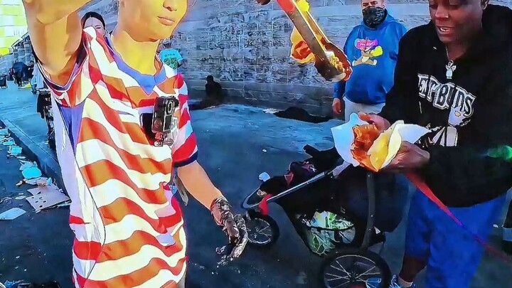 คุณแจกพาย พอมีคนกินแล้วเกิดปัญหากองสาธารณสุขสหรัฐฯ ก็มาหาคุณเลย
