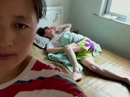 คุณหนู ลุกขึ้นมาแล้วฟ้าถล่ม