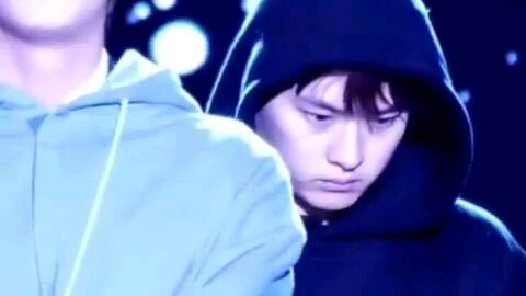 BTS back up dancer 🙂