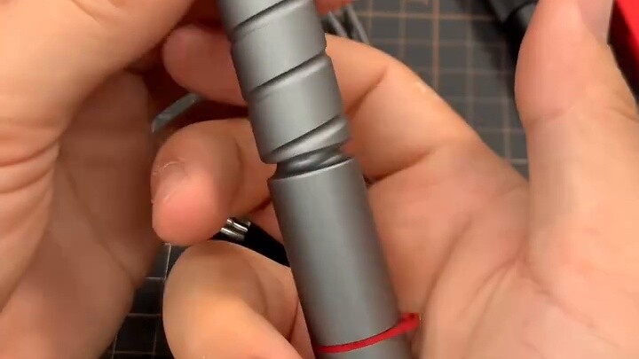 التنين يلد تنّيناً، والطير يلد طيره، وابن لصق البلاستيك سيتعلم حفر الثقوب. 🛠️ نصائح صغيرة لأدوات الن