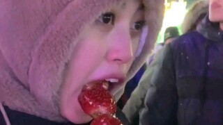 Warga lokal Harbin pergi untuk mendapatkan lolipop gratis, malah kena cemoohan: "Warga lokal, minggi