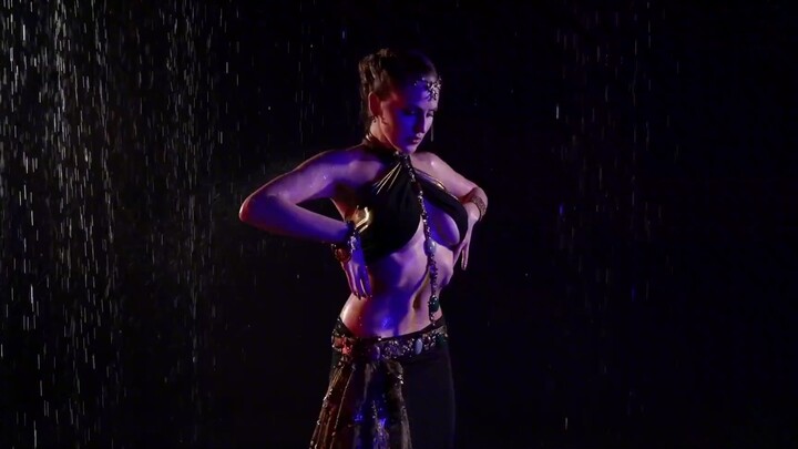 Kremushka performs a tribal dance Gosha Flint - Anadaya