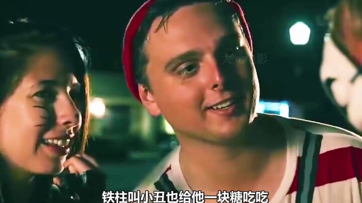 Gặp tiết mục của chú hề, nhớ nhất định phải vỗ tay khen ngợi nhé!