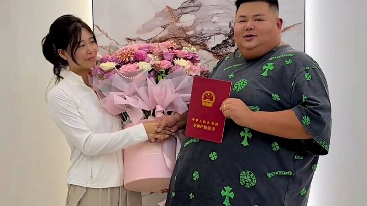 Lương Tử yêu gia đình! Đã gầy rồi! Ăn ít thôi! Lương Tử lén ăn 10