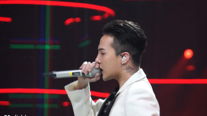 [Remix][Live]Tarian G-Dragon di Konser Tahun Baru TV Hunan