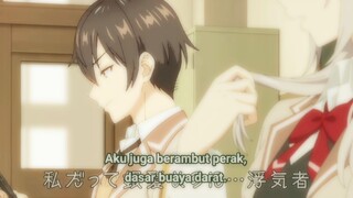 Pake Bahasa Rusia biar doi gak ngerti