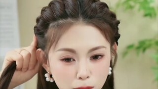 สอนทีละขั้นตอนวิธีถักผมเจ้าหญิงยอดสูง! (ซื้อได้แบบไม่ต้องคิดเยอะ)