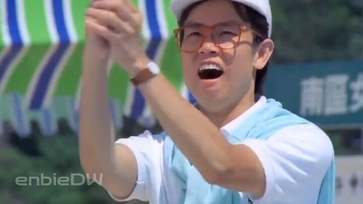 Bukan sulap bukan sihir, pak guru dikerjain murid jahil