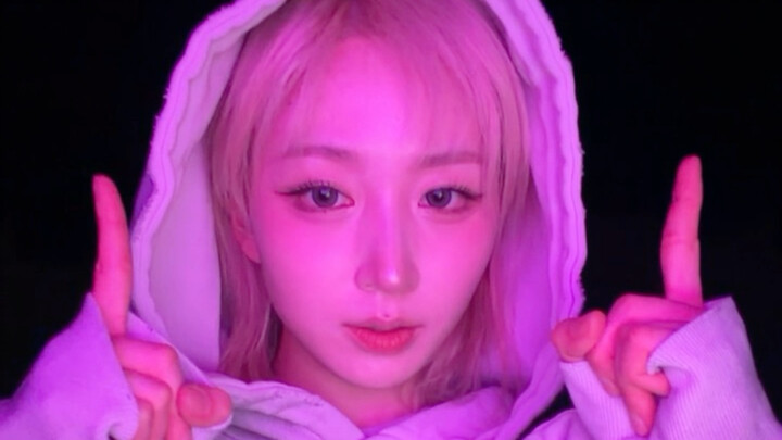 พี่สาว ช่วยแกล้งหกล้มสักหน่อยได้ไหม แบบที่ปากเฉียดเข้ามาใกล้ๆ น่ะ