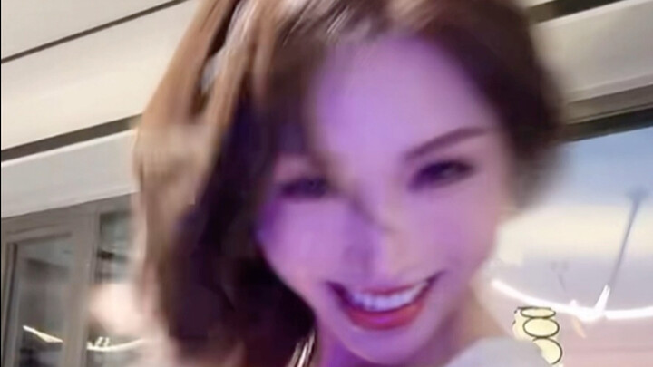 Dưới ánh sáng đỉnh