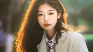 Super Simple Glow-in-the-Dark Hair Technique